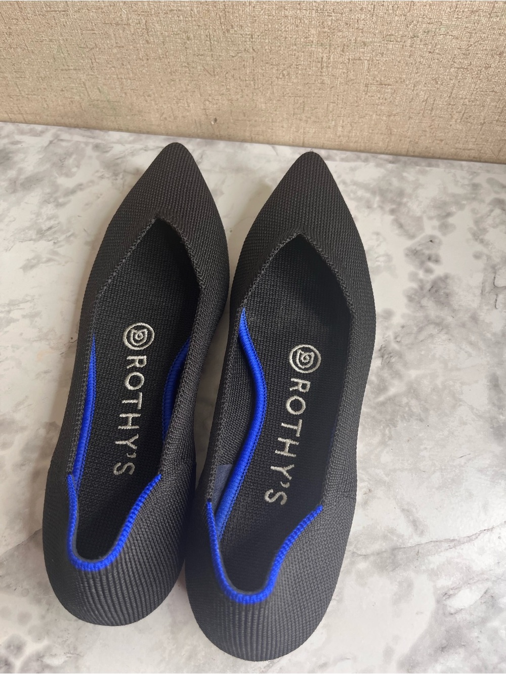 Rothys Point Womens 5 Flats Pointed Toe Black Shoes Slip On Comfort Casual